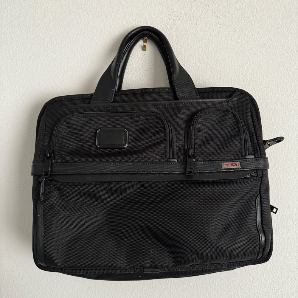 Tumi expandable organizer laptop brief alpha for sale